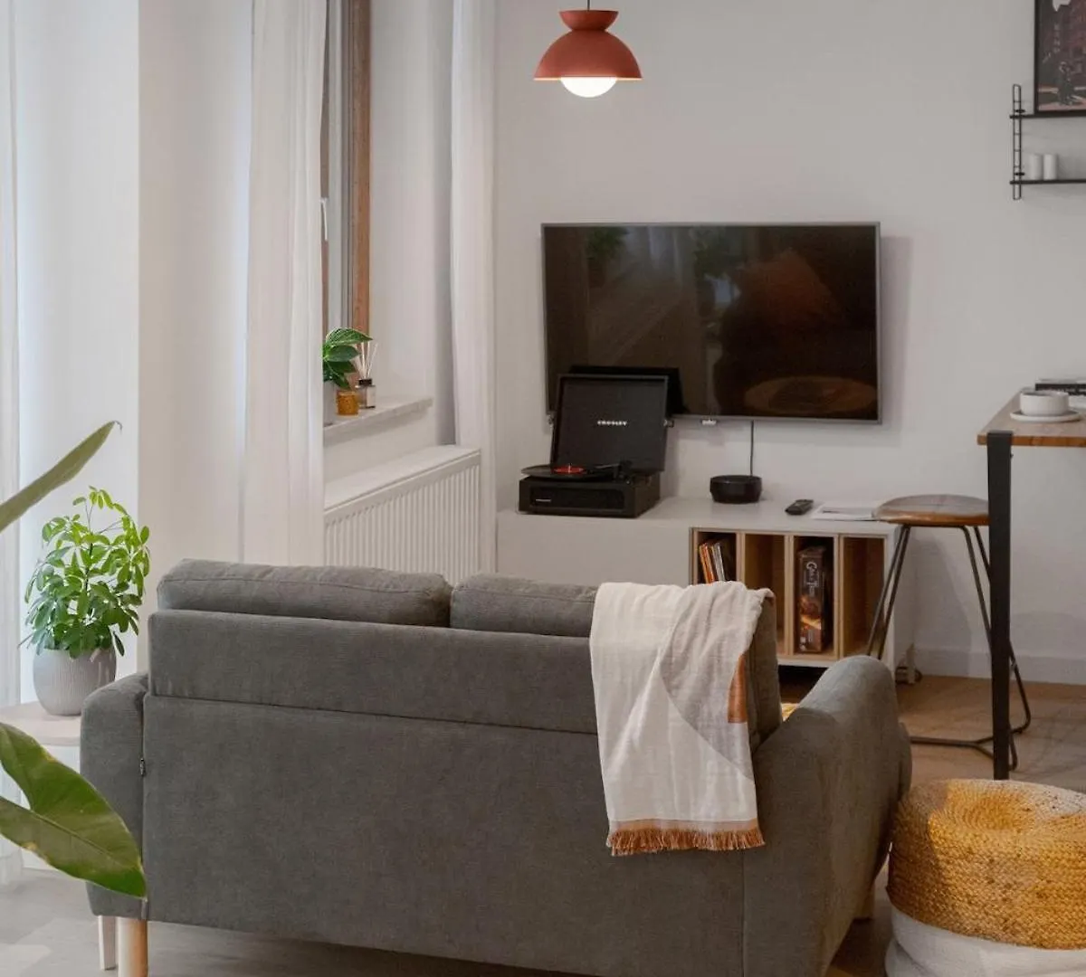 Bright And Cosy Flat Near The River Krakow Apartment