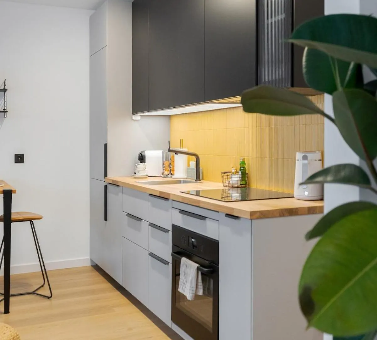 Bright And Cosy Flat Near The River Krakow