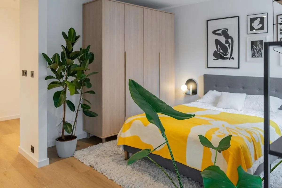Bright And Cosy Flat Near The River Krakow Poland